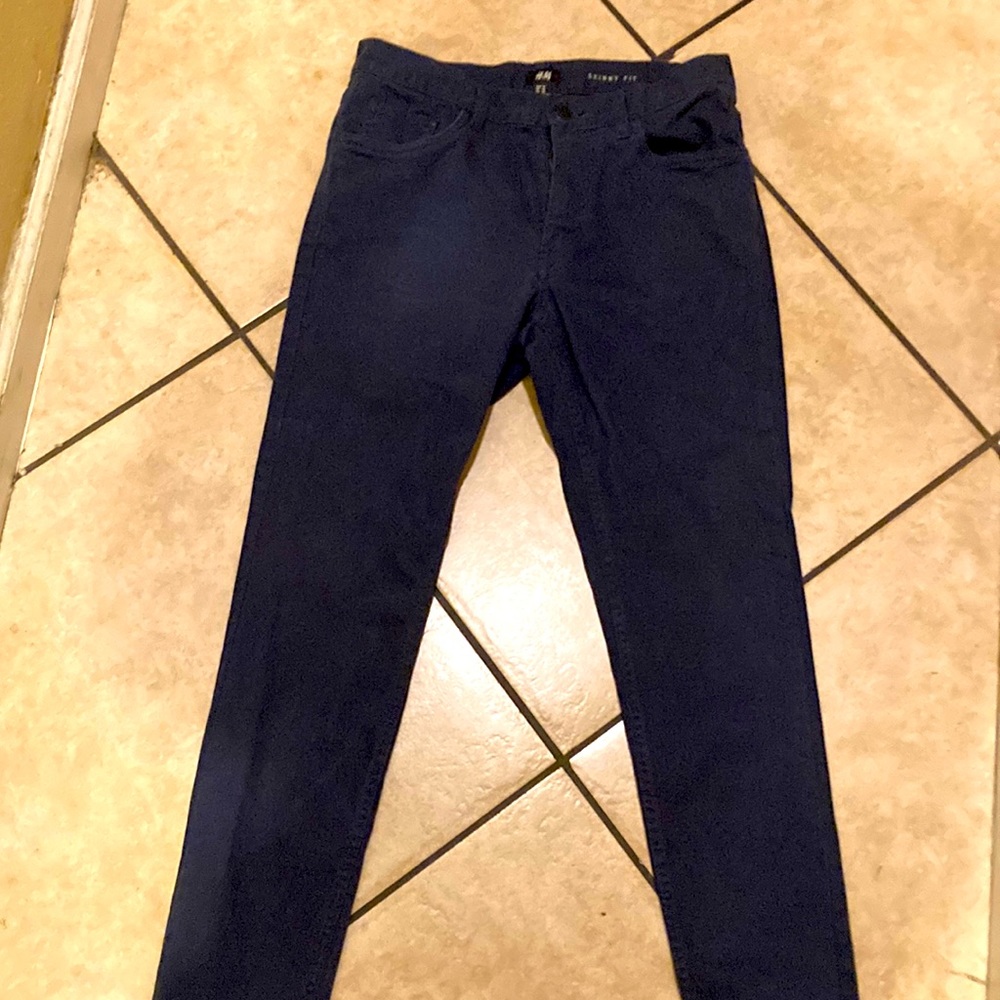 Selling a navy blue  color H&M pants